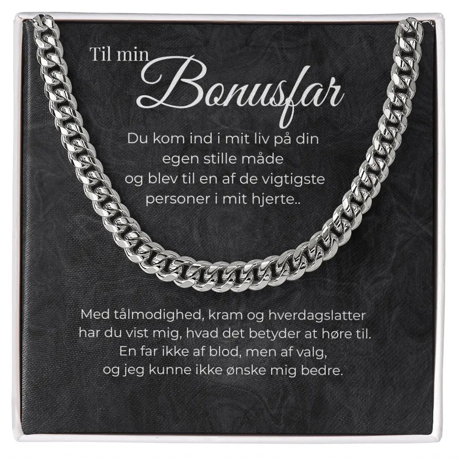 Personlig gave til stedfar fra børn, smykke med kæde og citatkort